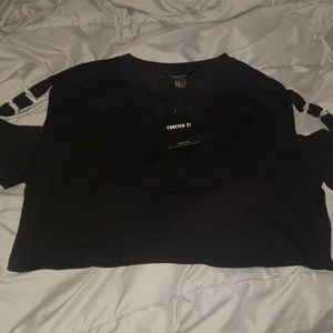 FOREVER 21 cropped shirt